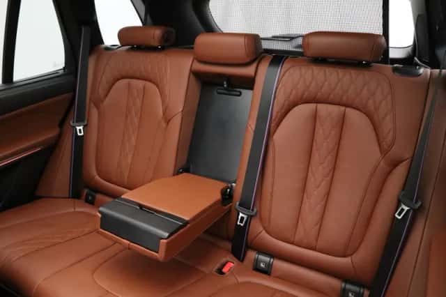 BMW X5 (2023) thumbnail 17