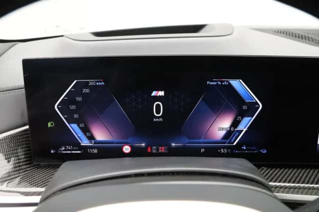 BMW X5 (2023) thumbnail 3