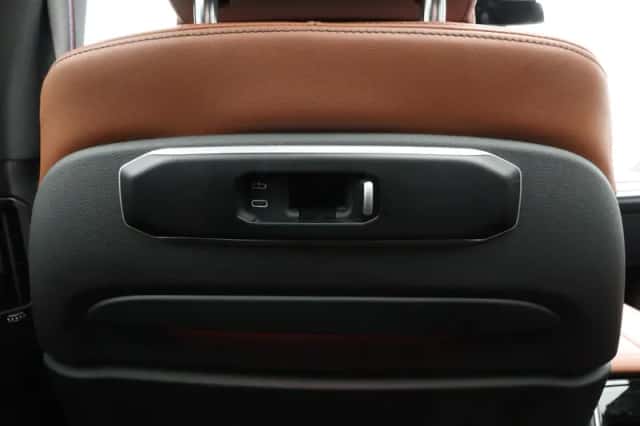 BMW X5 (2023) thumbnail 26