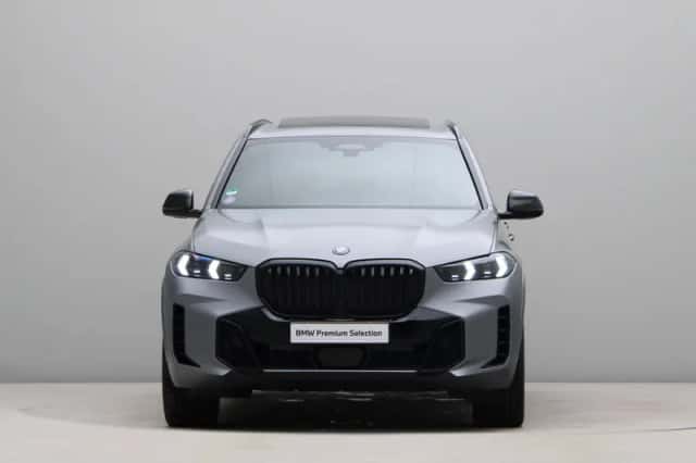 BMW X5 (2023) thumbnail 6