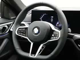 BMW i4 (2026) thumbnail 2
