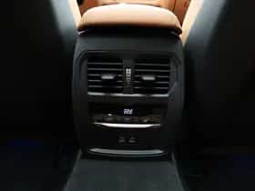 BMW i4 (2022) thumbnail 23