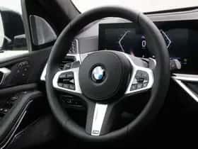 BMW X7 (2026) thumbnail 2