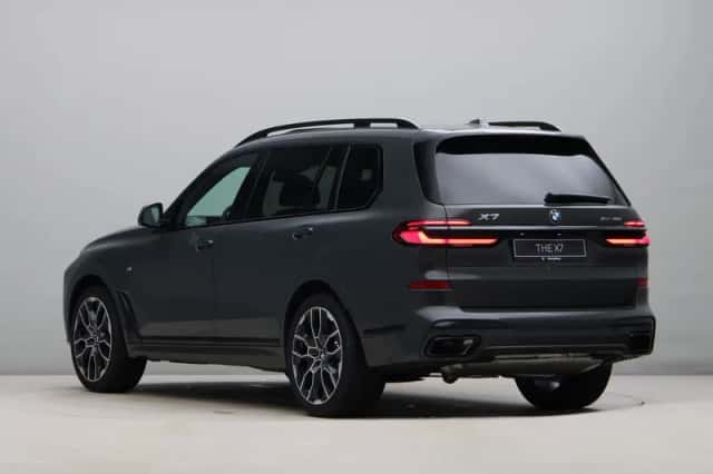 BMW X7 (2026) thumbnail 11