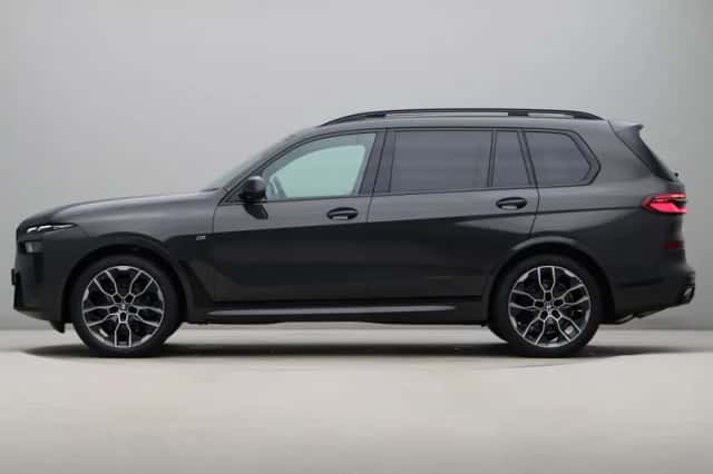 BMW X7 (2026) thumbnail 12
