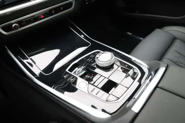 BMW X7 (2026) thumbnail 19