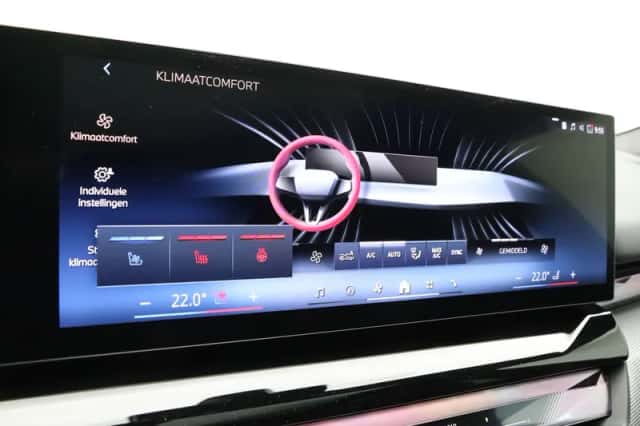 BMW i5 (2026) thumbnail 26