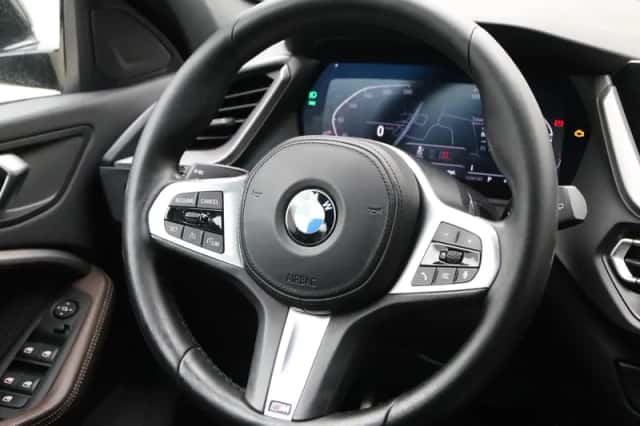 BMW 1-Serie (2022) thumbnail 2