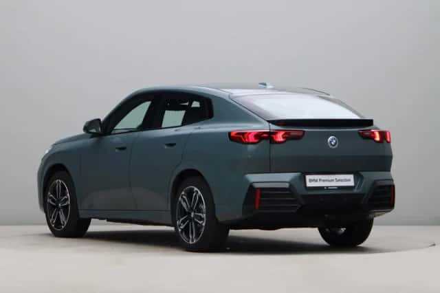 BMW iX2 (2026) thumbnail 11