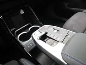 BMW iX2 (2026) thumbnail 18