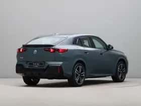 BMW iX2 (2026) thumbnail 9