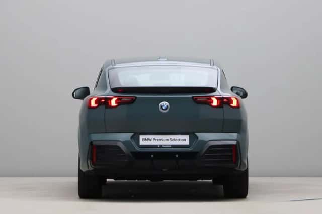 BMW iX2 (2026) thumbnail 10