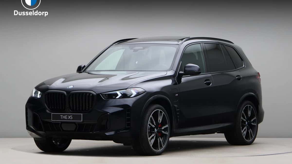 BMW X5 (2026) — foto 1
