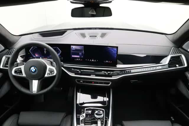 BMW X5 (2026) thumbnail 13