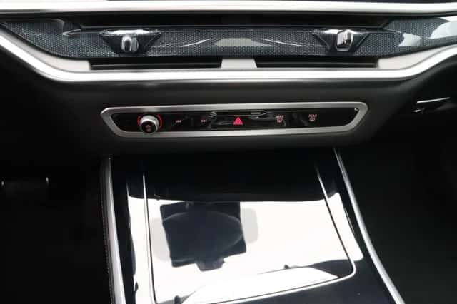 BMW X5 (2026) thumbnail 14
