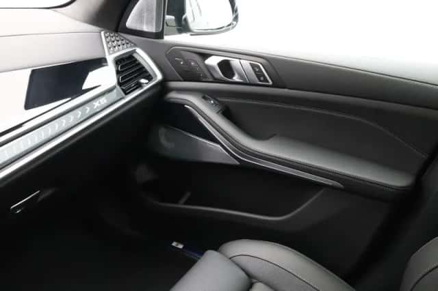 BMW X5 (2026) thumbnail 15