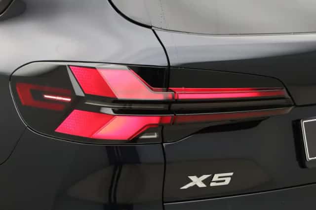 BMW X5 (2026) thumbnail 22