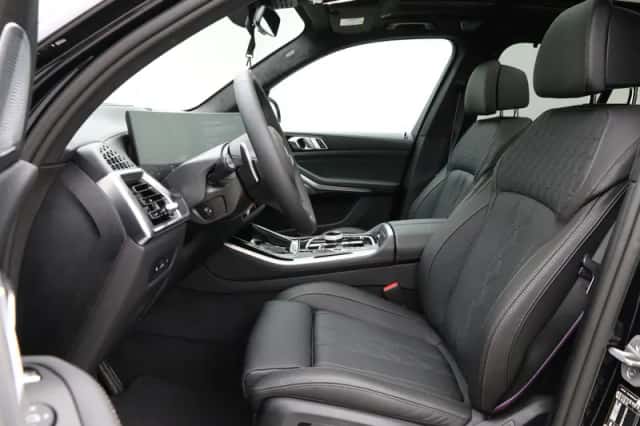 BMW X5 (2026) thumbnail 5