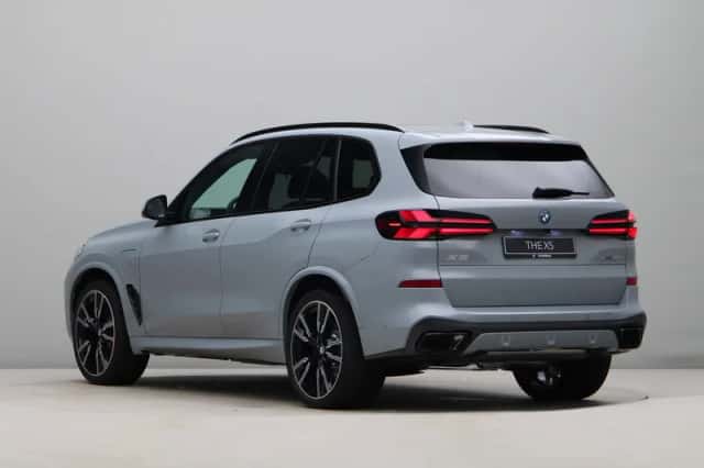 BMW X5 (2026) thumbnail 11