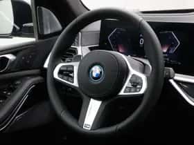 BMW X5 (2026) thumbnail 2