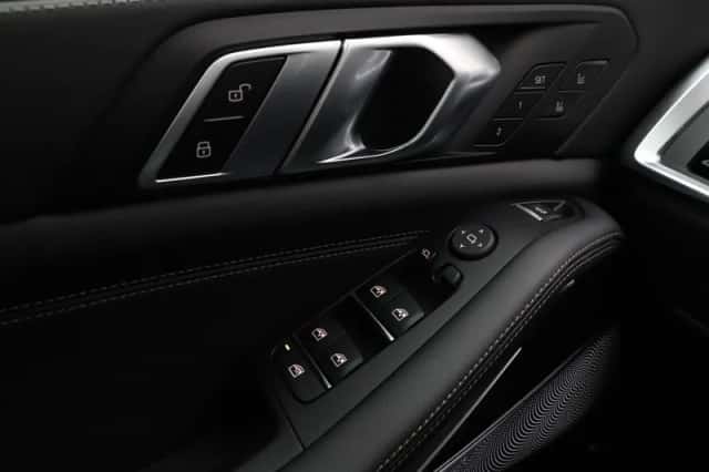 BMW X5 (2026) thumbnail 27