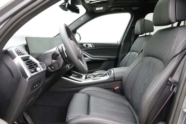 BMW X5 (2026) thumbnail 5