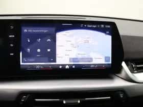 BMW iX2 (2024) thumbnail 24