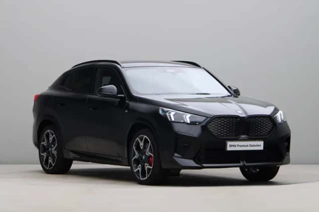 BMW iX2 (2024) thumbnail 7
