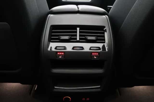 BMW X5 (2023) thumbnail 18