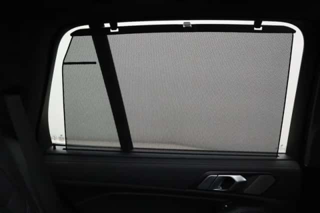 BMW X5 (2023) thumbnail 24