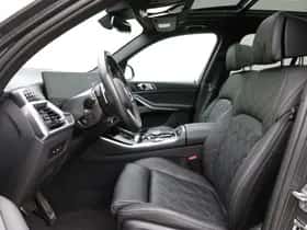 BMW X5 (2023) thumbnail 4