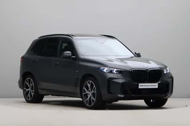 BMW X5 (2023) thumbnail 6