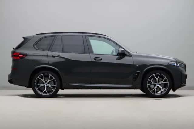 BMW X5 (2023) thumbnail 7