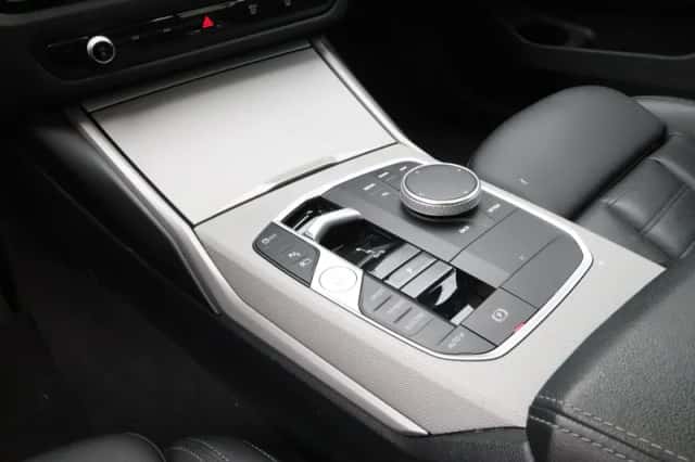BMW 3-Serie (2023) thumbnail 17