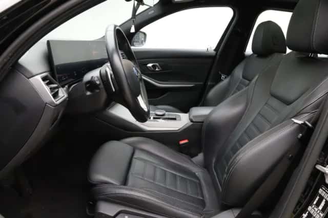 BMW 3-Serie (2023) thumbnail 4