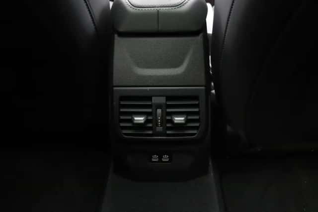 BMW 1-Serie (2024) thumbnail 18