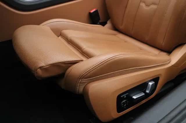 BMW 8-Serie (2025) thumbnail 25