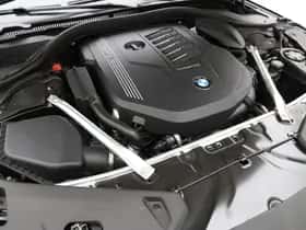 BMW 8-Serie (2025) thumbnail 5