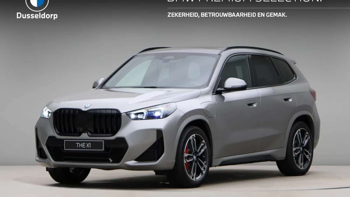 BMW X1 (2025) — foto 1