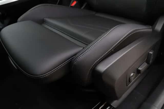 BMW X1 (2025) thumbnail 15
