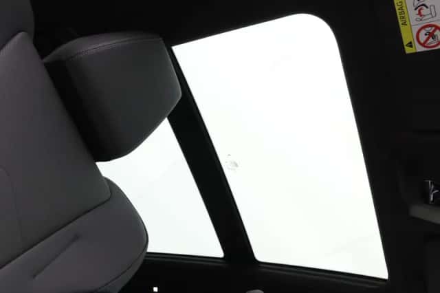 BMW X1 (2025) thumbnail 16