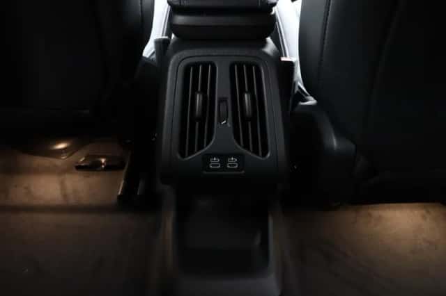 BMW X1 (2025) thumbnail 18