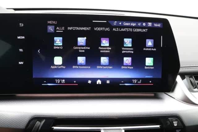 BMW X1 (2025) thumbnail 25