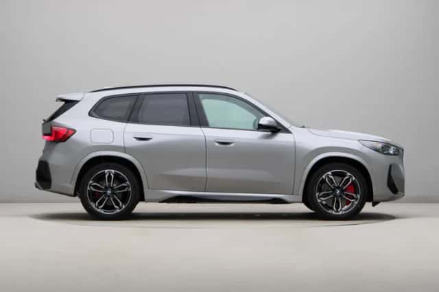 BMW X1 (2025) thumbnail 9