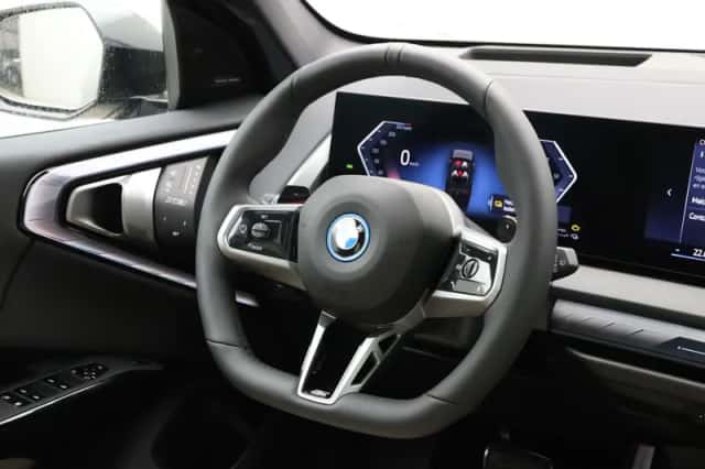 BMW X3 (2026) thumbnail 2