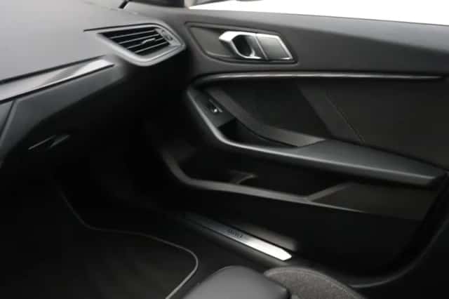 BMW 1-Serie (2021) thumbnail 15
