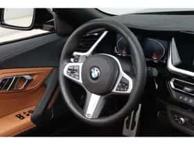 BMW Z4 (2025) thumbnail 3