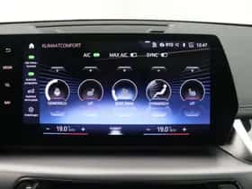 BMW iX1 (2023) thumbnail 25