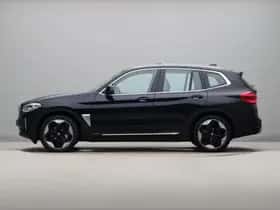 BMW iX3 (2021) thumbnail 13