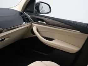 BMW iX3 (2021) thumbnail 16